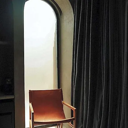 Hotel @before Sunset